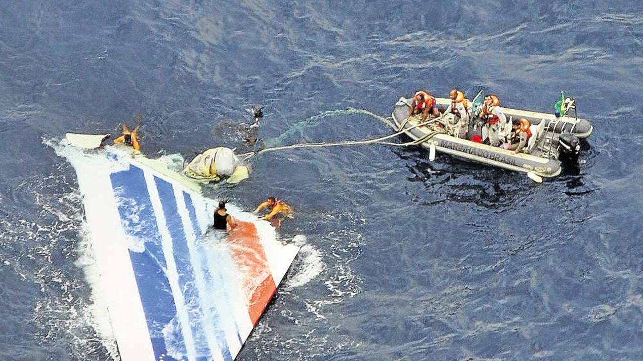 Crash Du Rio Paris Le BEA Pointe Les Pilotes Et La Technique Les Echos