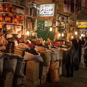 Les marchés de produits alimentaires en Iran sont secoués par la perspective du rétablissement des sanctions américaines, avec une flambée des prix.