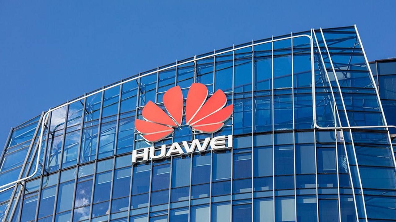 L'équipementier télécoms Huawei, numéro un mondial du secteur, est né en 1988 à Shenzhen, au sud de la Chine.