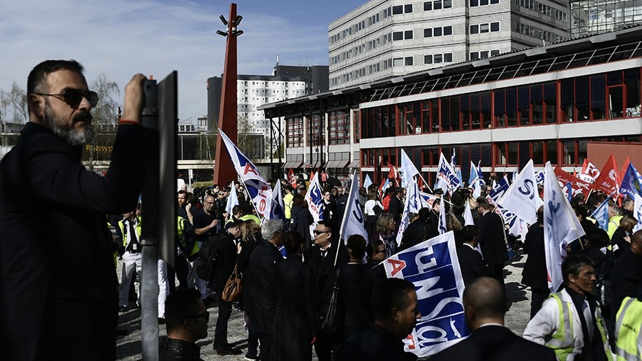 Des employés d'Air France en grève en avril dernier.