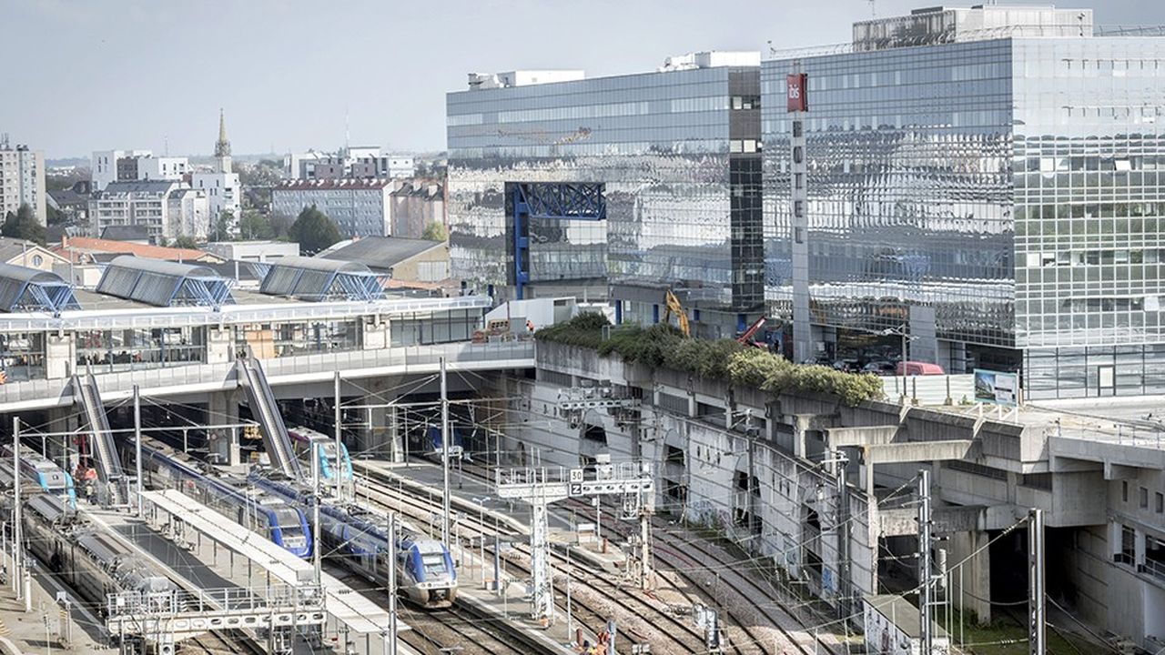 La future tour s'inscrira dans le paysage du quartier EuroRennes autour de la gare TGV.