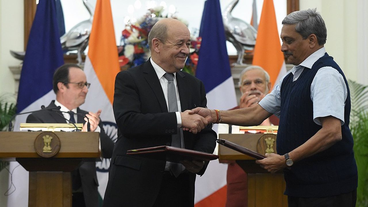 Signature en 2016, du contrat d'achat de 36 Rafales entre l'Inde et la France.
