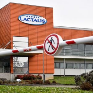 Lactalis a repris la commercialisation du lait infantile à petits pas en septembre après avoir fermé la tour 1 contaminée aux salmonelles