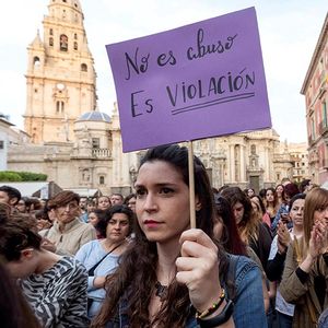 A Murcia (Espagne), une manifestation contre la condamnation, jugée laxiste, de « la Montana ».