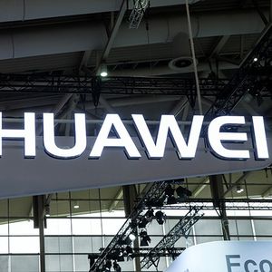 Le géant chinois Huawei travaille aujourd'hui avec la plupart des grands opérateurs mondiaux, dont les quatre qui se partagent le marché australien.