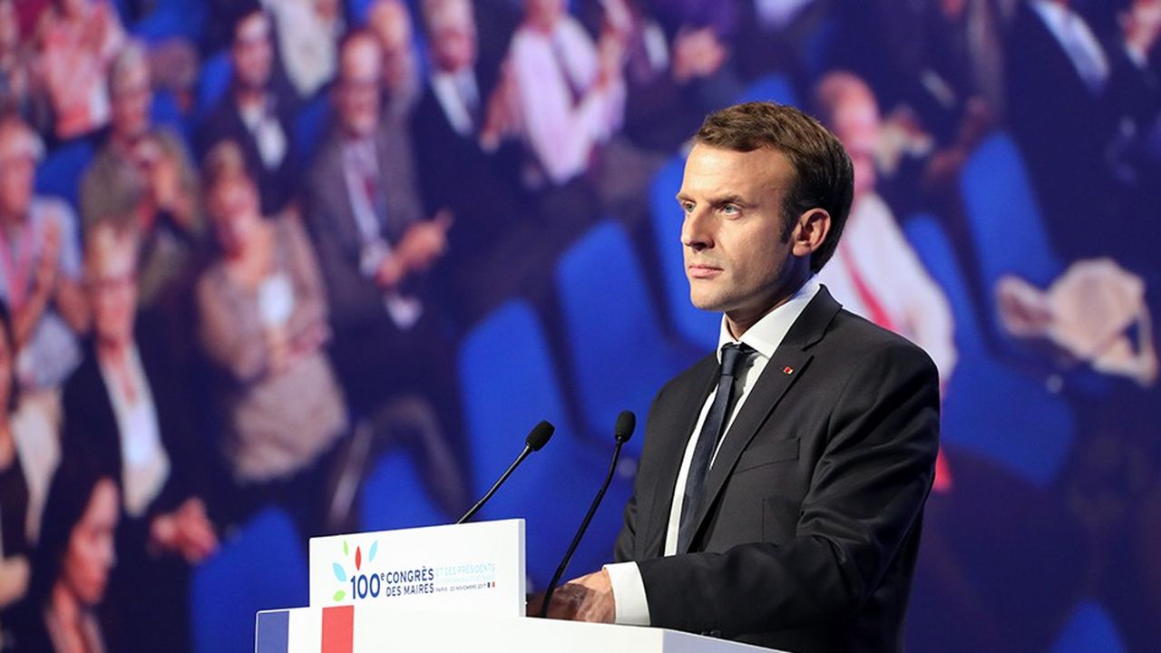L'année dernière, au Congrès des Maires, Emmanuel Macron avait promis qu'il reviendrait chaque année. Promesse non tenue cette année.
