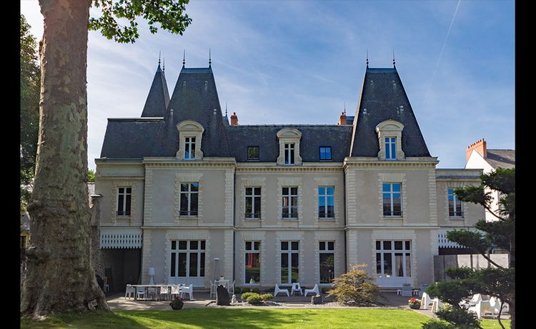 Hôtel particulier du 19e siècle en plein cœur de Nantes : 4 millions d'euros