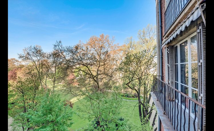 Appartement de 235 m² avec vue sur les jardins de Matignon : 4 millions d'euros