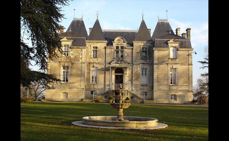 600 K€ : Château du 19è dans le Bordelais