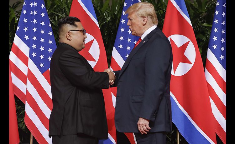 12 juin 2018 : la rencontre "inimaginable" entre Donald Trump et Kim Jong-un 