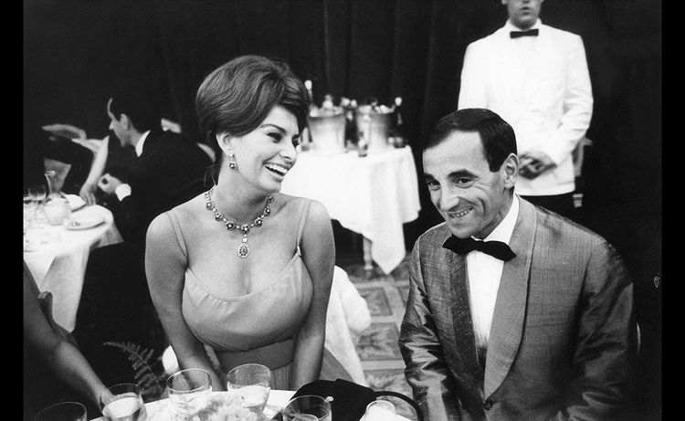 Sophia Loren et Charles Aznavour en 1961