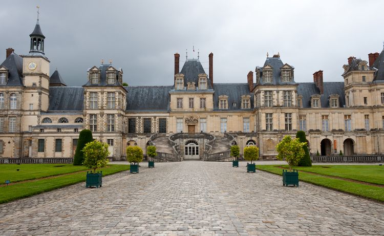 Le palais de Fontainebleau et son parc