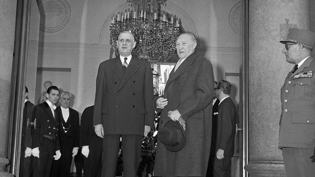 Charles de Gaulle et le chancelier allemand Konrad Adenauer le 22 janvier 1963, le jour de la signature du Traité de l'Elysée.