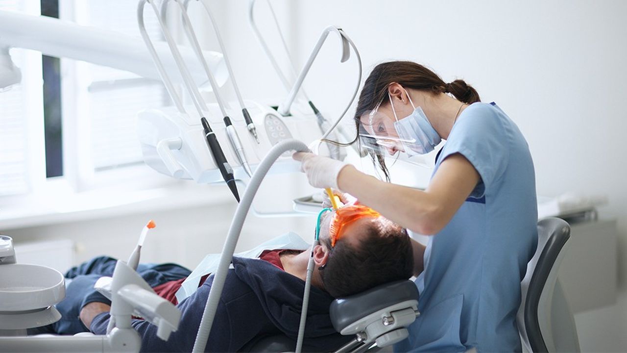 L'accord avec les dentistes va coûter cher à l'Assurance-maladie.
