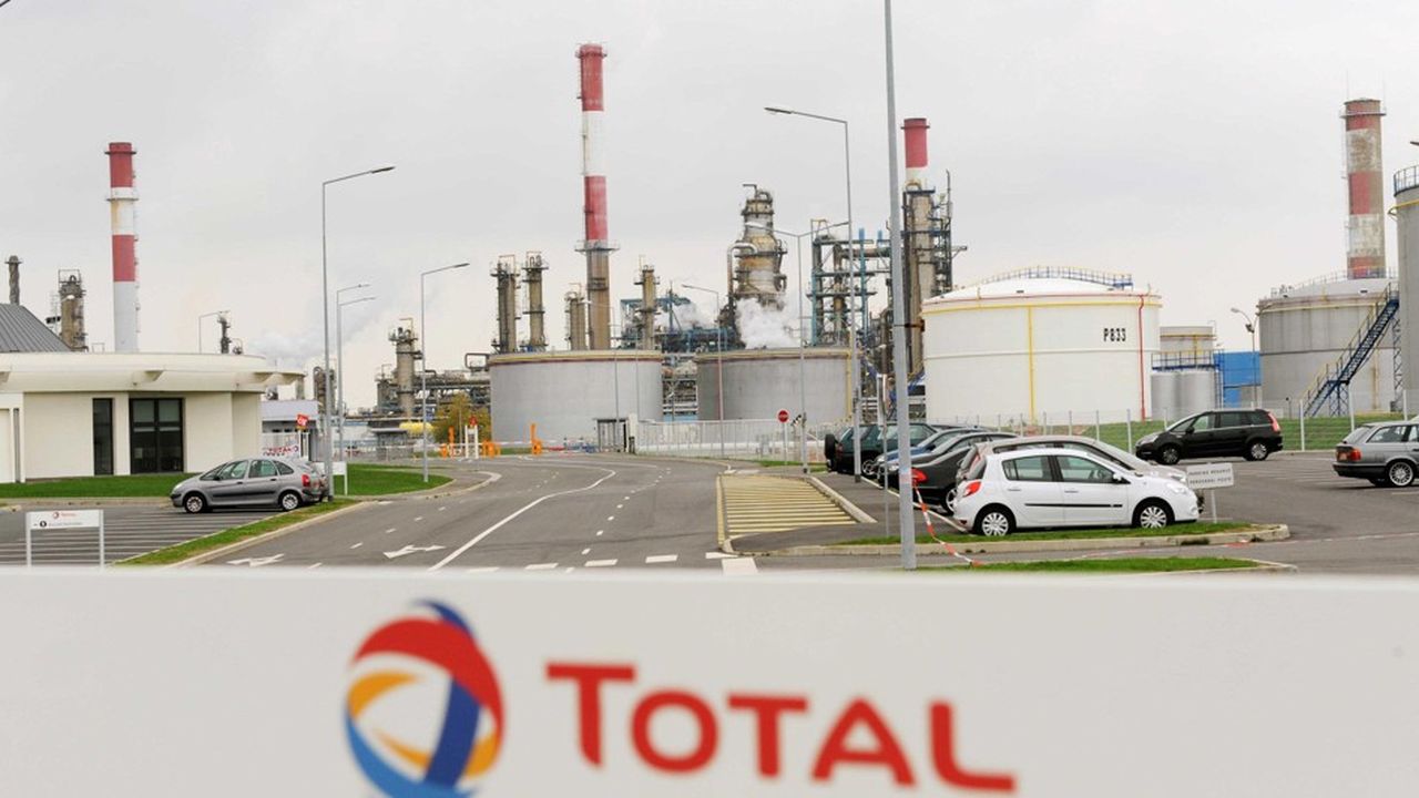 L'action Total profite enfin du rebond du prix du pétrole et affiche un gain de près de 22 % depuis le début de l'année