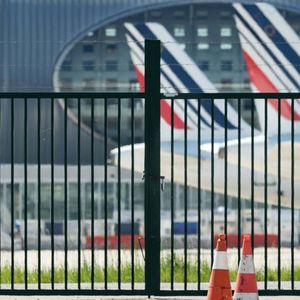 Les pilotes Air France menacent la direction d'une nouvelle grève à la rentrée