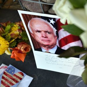 Le sénateur John McCain, décédé à l'âge de 81 ans, était devenu l'un des plus féroces critiques de la politique de Donald Trump