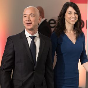 Le fonds de Jeff et Mackenzie Bezos comprendra deux structures