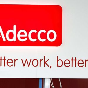 Adecco investit sur 3 ans plus de 300 millions d'euros au plan mondial, dont 70 millions en France, dans les nouvelles technologies.