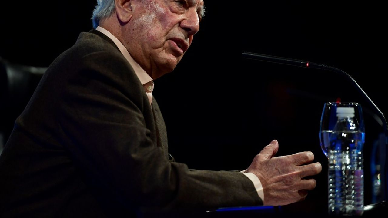 Mario Vargas Llosa a reçu le prix Nobel de littérature en 2010.