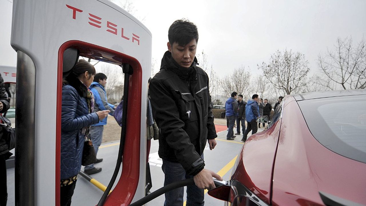 Tesla a déjà ouvert 21 stations dotées de 92 bornes ultra-rapides en Chine.