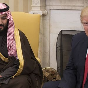 Après avoir, dans un premier temps, menacé Riyad de punitions sévères, Donald Trump n'a cessé au cours des derniers jours, d'adoucir ses propos rappelant combien les Etats-Unis avaient besoin de leur allié saoudien dans la zone.