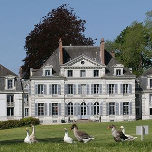 Le château de Crécy-la-Chapelle, en Seine-et-Marne, l'une des 25 maisons françaises de Chateauform' pour des 'séminaires au vert'.