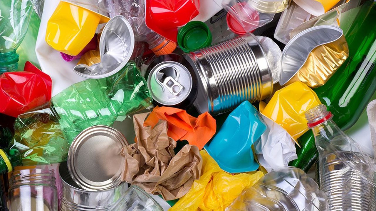 Selon la Banque mondiale, les déchets représentaient déjà, en 2016, 0,74 kg par personne et par jour dans le monde. Un chiffre qui devrait progresser de 70 % d'ici à 2050 !