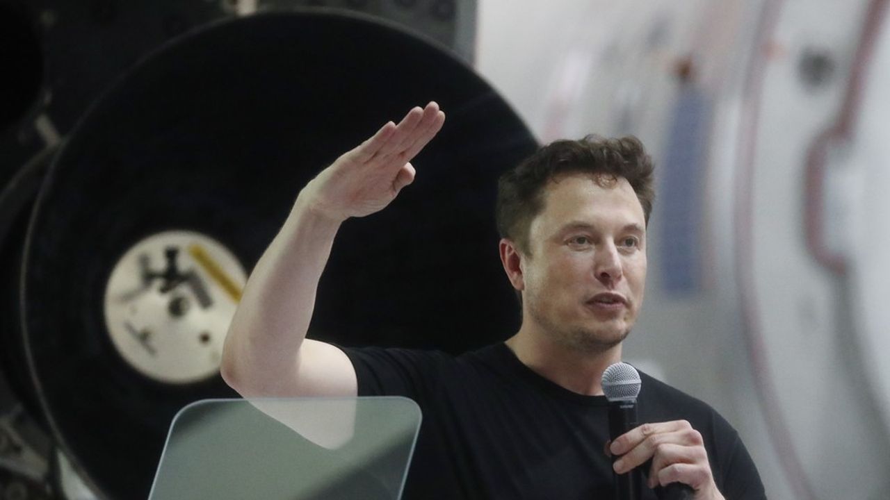 Cette demande va au-delà de l'accord passé avec le gendarme de Wall Street après le tweet mensonger d'Elon Musk au sujet d'un possible retrait de Tesla de la Bourse.