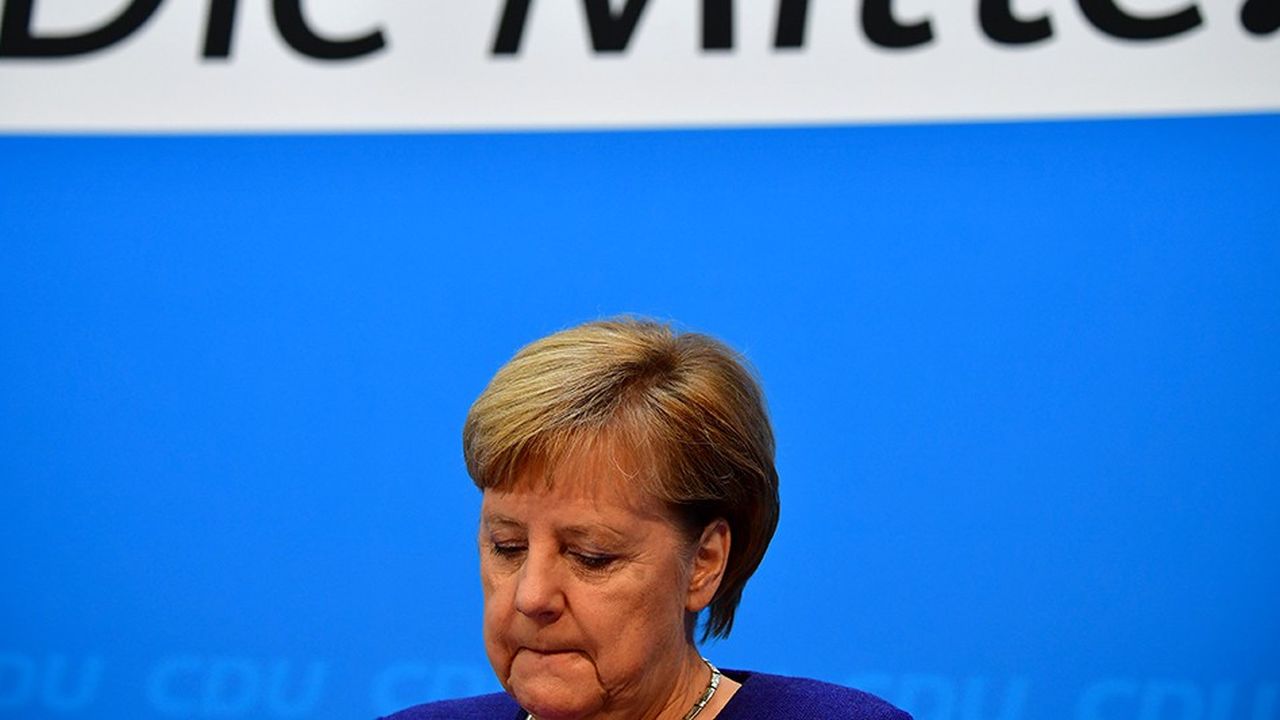 La campagne pour sa succession d'Angela Merkel prend des allures de duel.