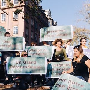 Le 13 octobre, plus de 3.000 personnes ont marche dans les rues de Strasbourg pour le climat et contre le projet de rocade.