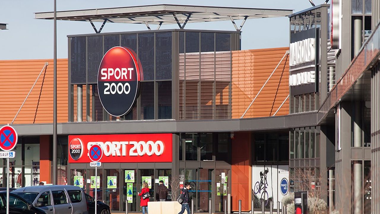 Les coopérateurs membres de Sport 2000 reprennent le contrôle de leur centrale d'achat en rachetant les parts du fonds Activa Capital.