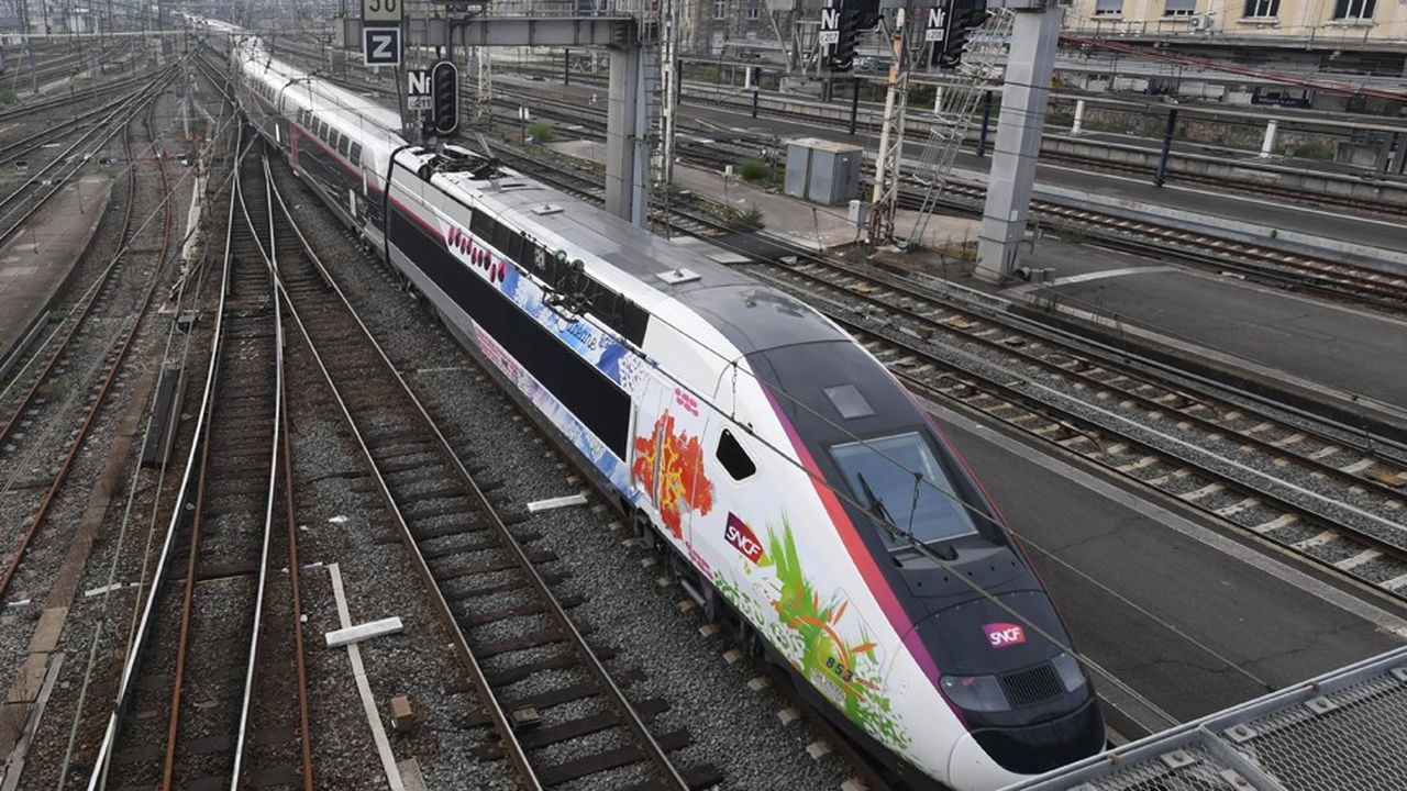 En Rebaptisant Ses Tgv Inoui La Sncf Fait Sa Revolution Marketing Les Echos