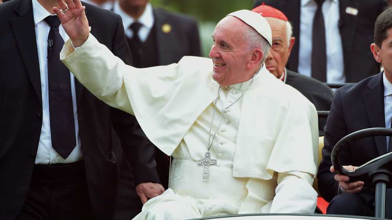 rencontre papale inédite entre françois et benoît xvi