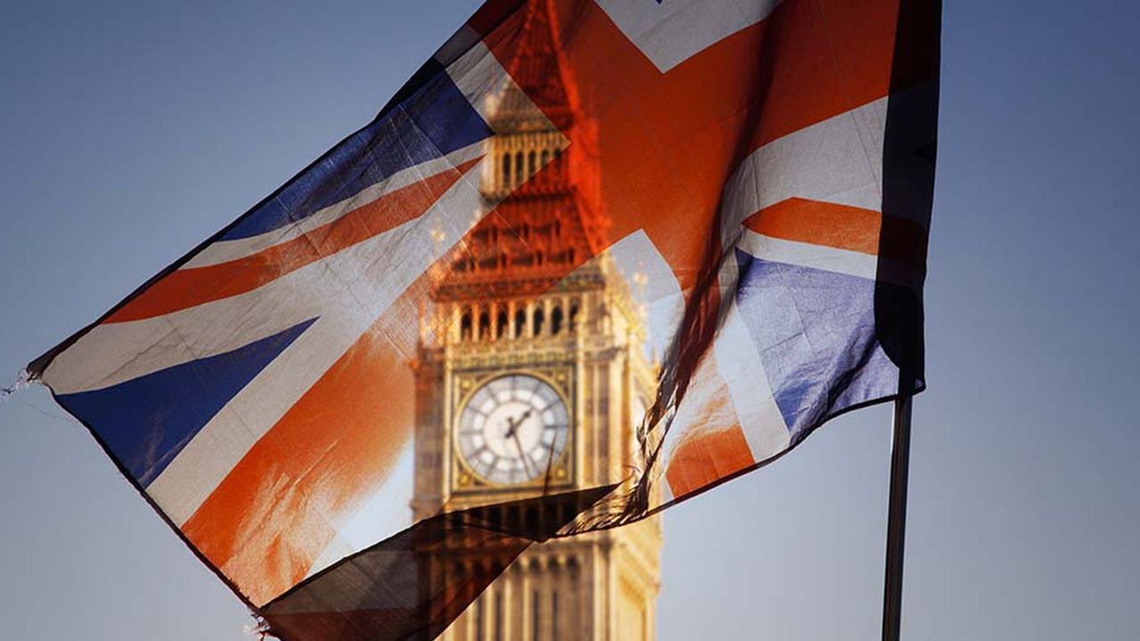 Londres suspend à compter de vendredi minuit son programme de visas pour les grands investisseurs