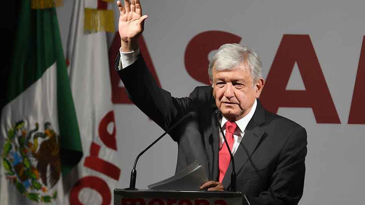 Le nouveau président Andres Manuel Lopez Obrador va gonfler de 3,2 milliards d'euros les investissements dans la compagnie pétrolière nationale Pemex en 2019