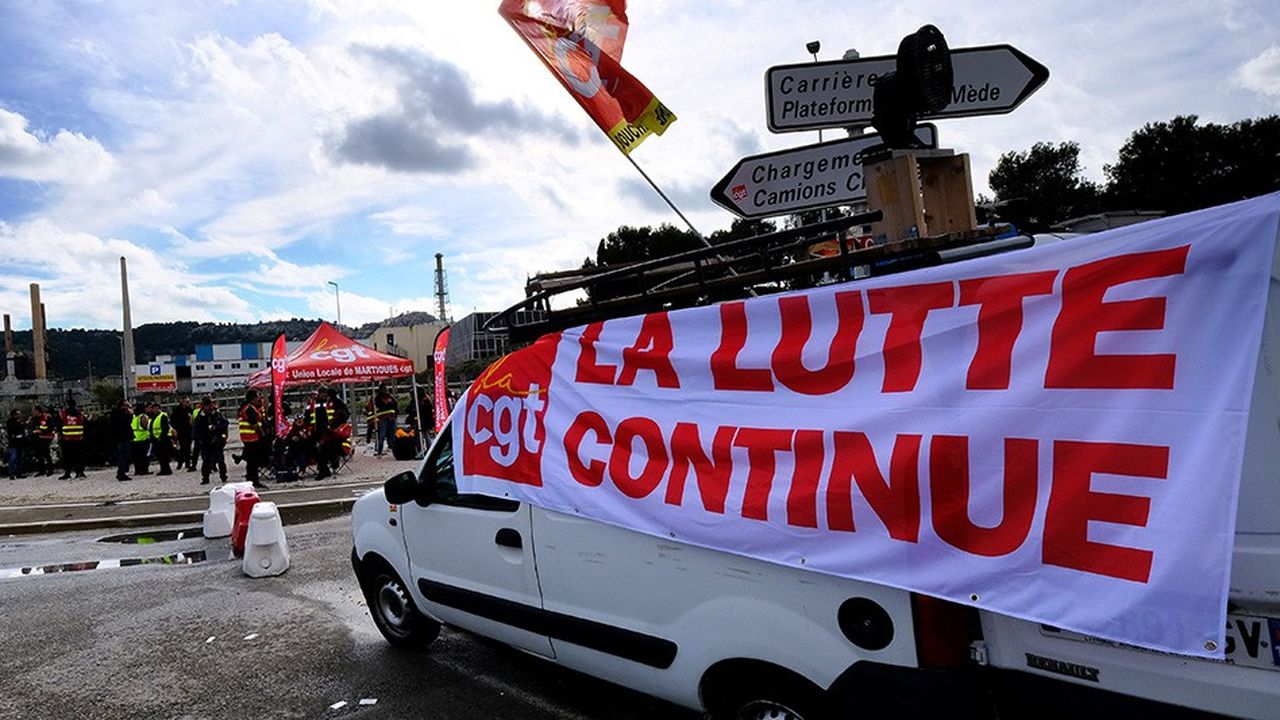 La CGT et FO avaient appelé à la grève dans les raffineries de Total le mois dernier (ici à La Mède, près de Marseille), à la veille de l'ouverture des négociations salariales.