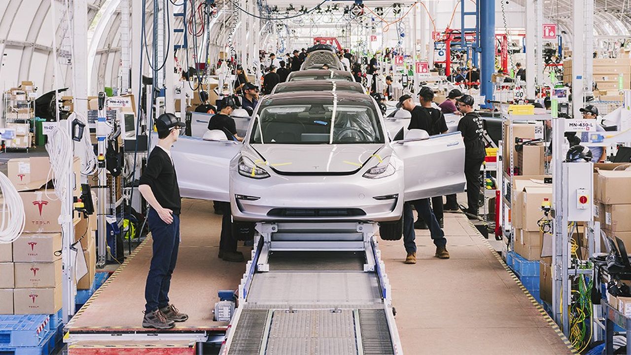 Les lunettes connectées de Tesla seront destinées à son usine de Fremont (Californie), où est notamment assemblée la voiture phare de l'entreprise, la Model 3.