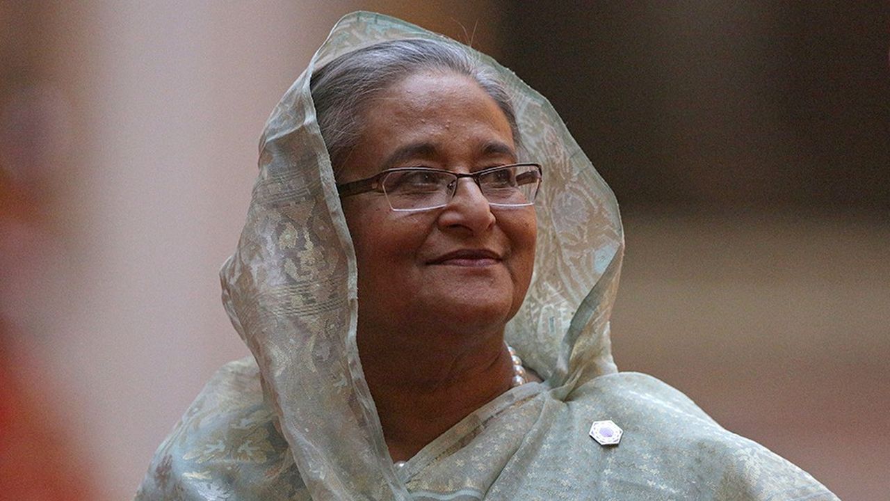 La première ministre du Bangladesh, Sheikh Hasina, espère que son parti emportera les élections législatives dimanche. 