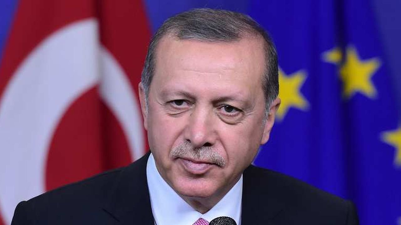 Turquie : Erdogan Sous Le Feu Des Critiques Après L’attentat | Les Echos