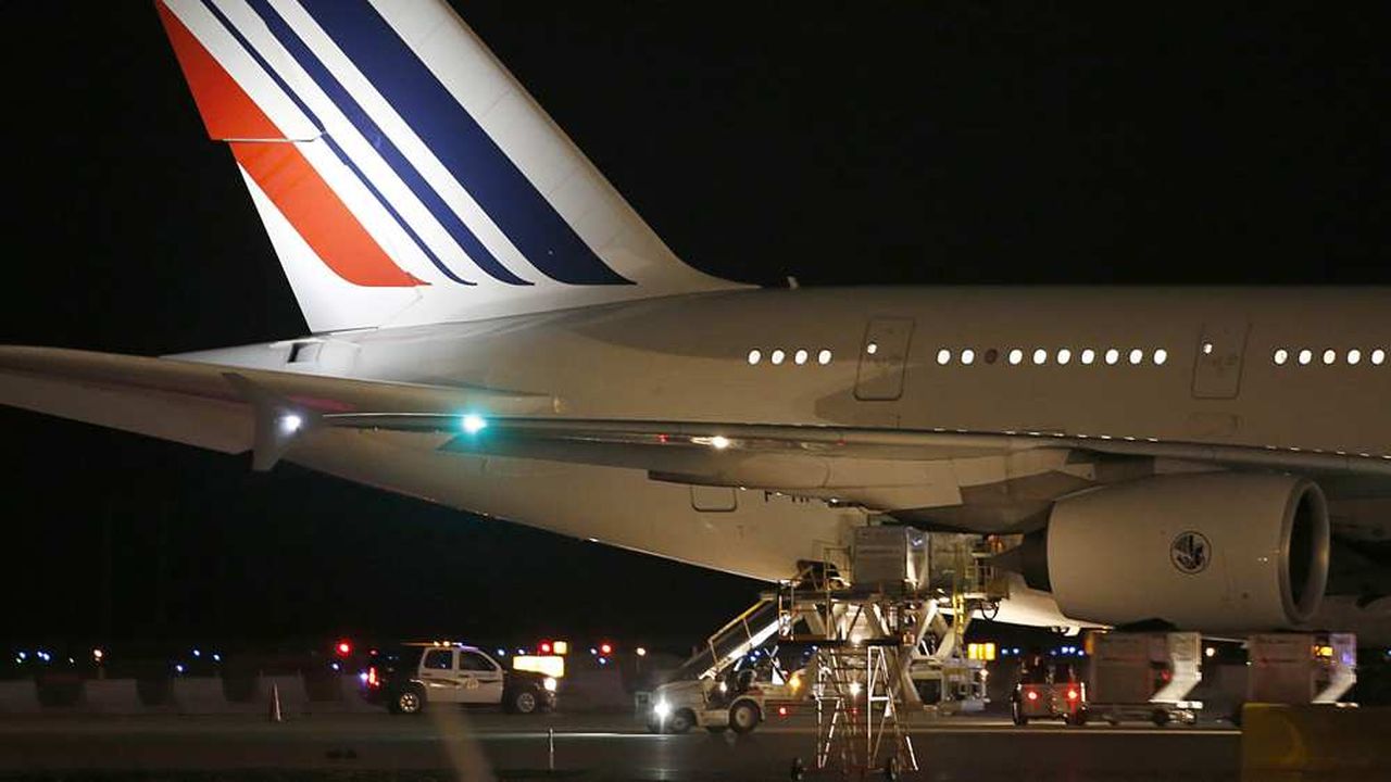 Pourquoi la compagnie Air France a-t-elle baptisé un de ses avions  Collioure ?