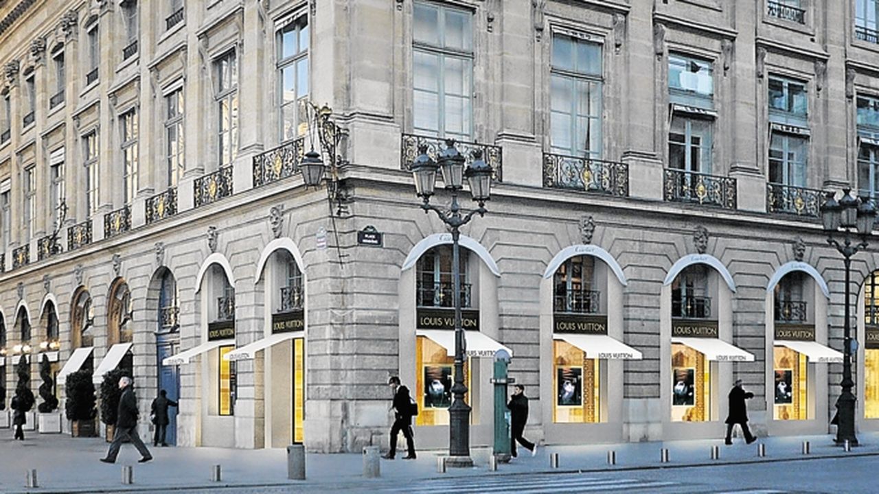 Pour la première fois de son histoire, Louis Vuitton va ouvrir un