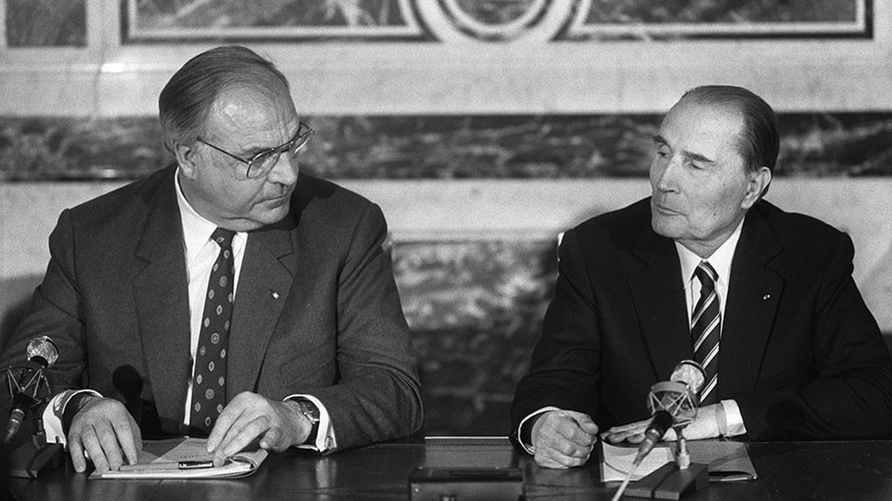 Le couple Mitterrand-Kohl est le principal artisan de la création de l'euro