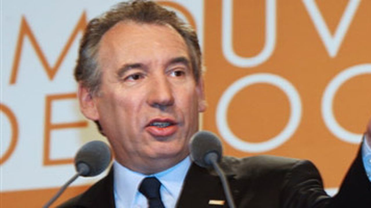 François Bayrou : "Le Pays Va Dans Le Mur à Court Terme" | Les Echos