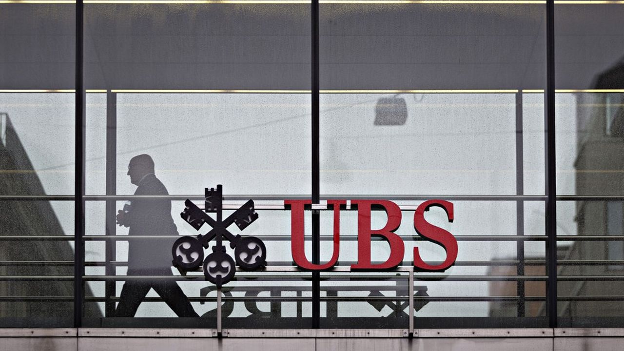 Comme beaucoup de banques privées, le réseau d'UBS a choisi d'avoir davantage recours aux produits « maison »
