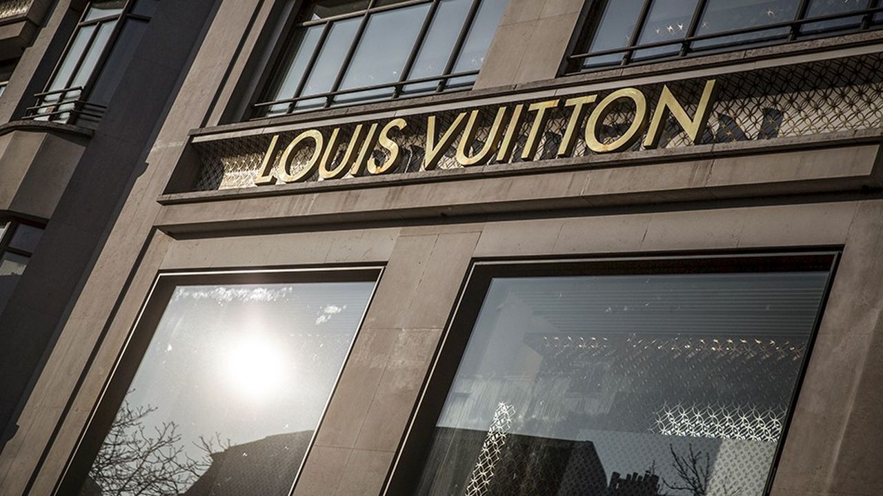 Première marque mondiale, Louis Vuitton affiche plus de 10 milliards d'euros de chiffre d'affaires.