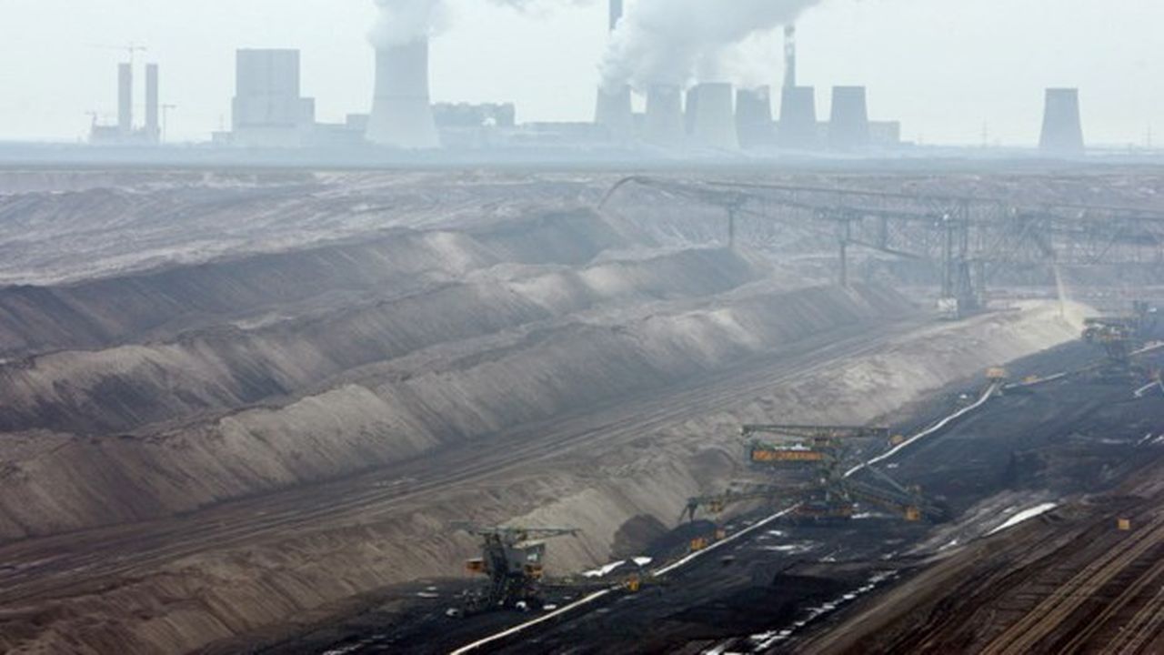 Ces villages allemands menacés par les mines de charbon | Les Echos