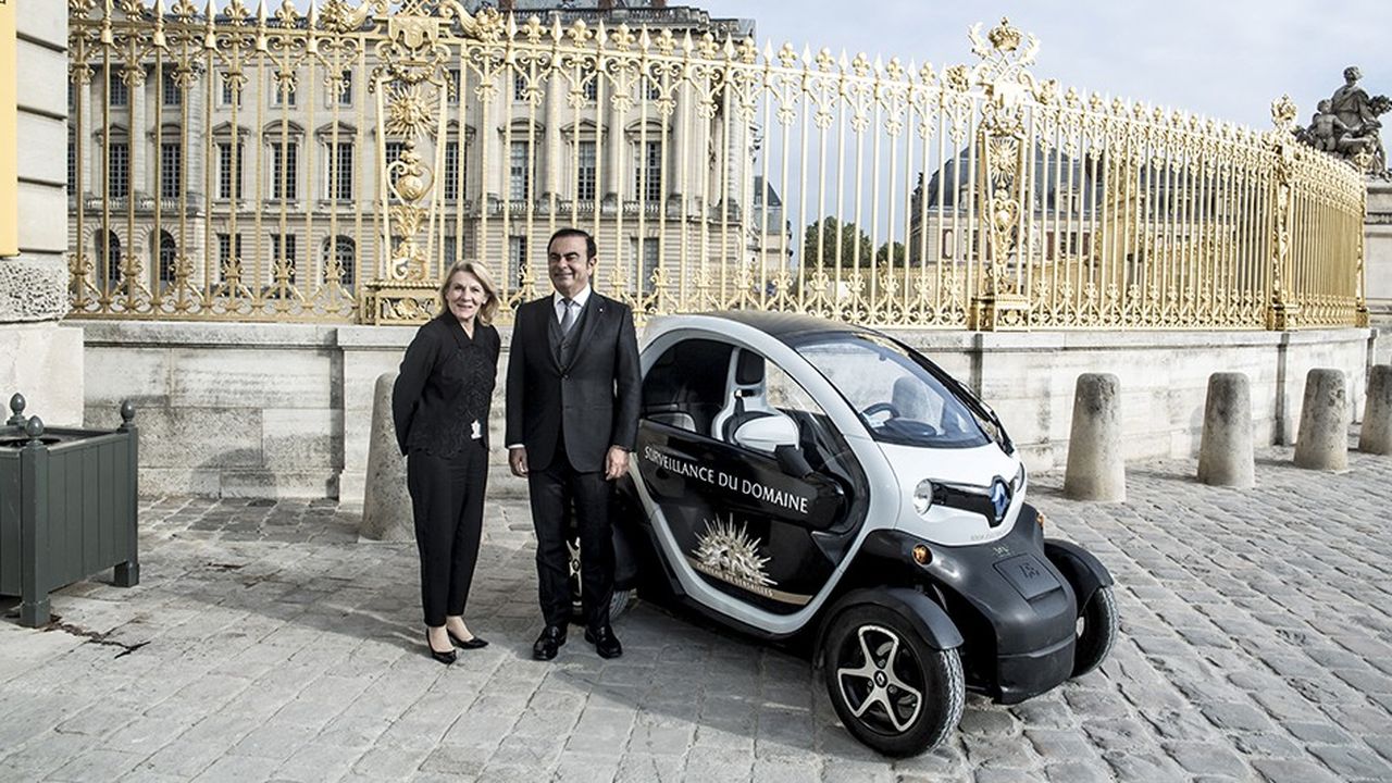 Catherine Pegard, présidente du domaine national de Versailles, et Carlos Ghosn, PDG de Renault Nissan.
