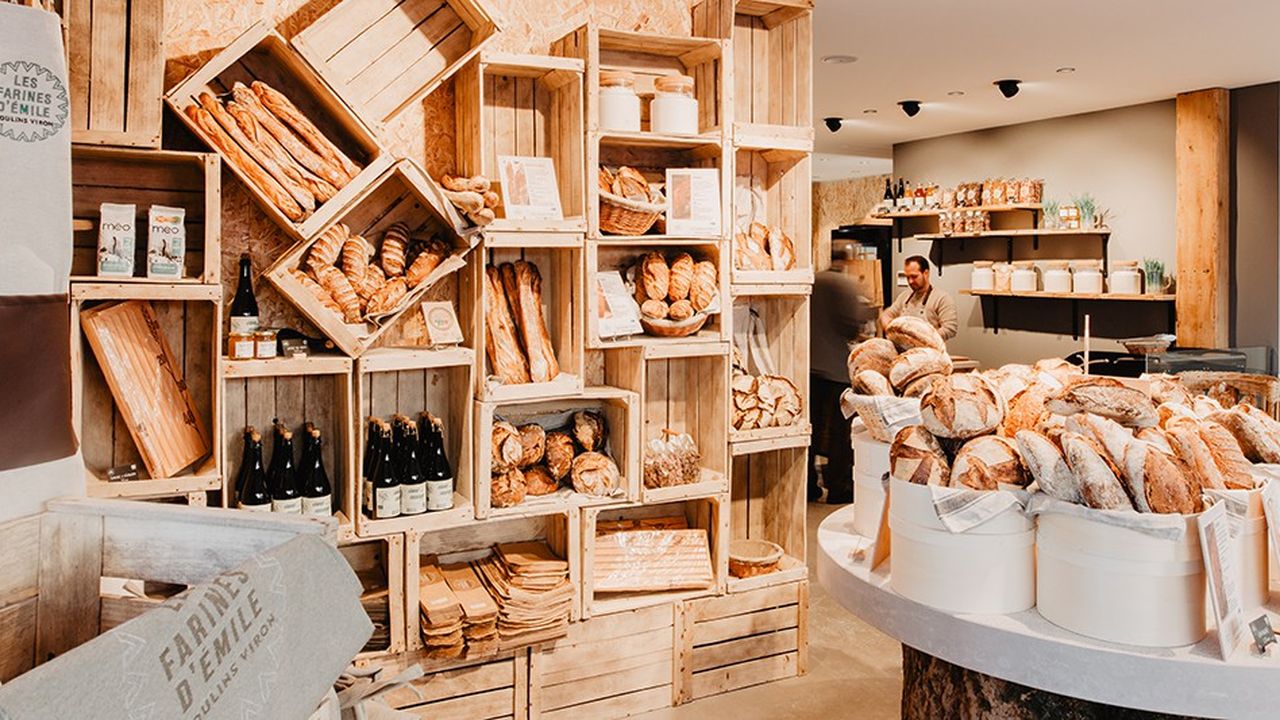 Les Farines d'Emile à Boulogne-sur-Mer ne proposent que du bio et détaillent les étapes de production du pain.