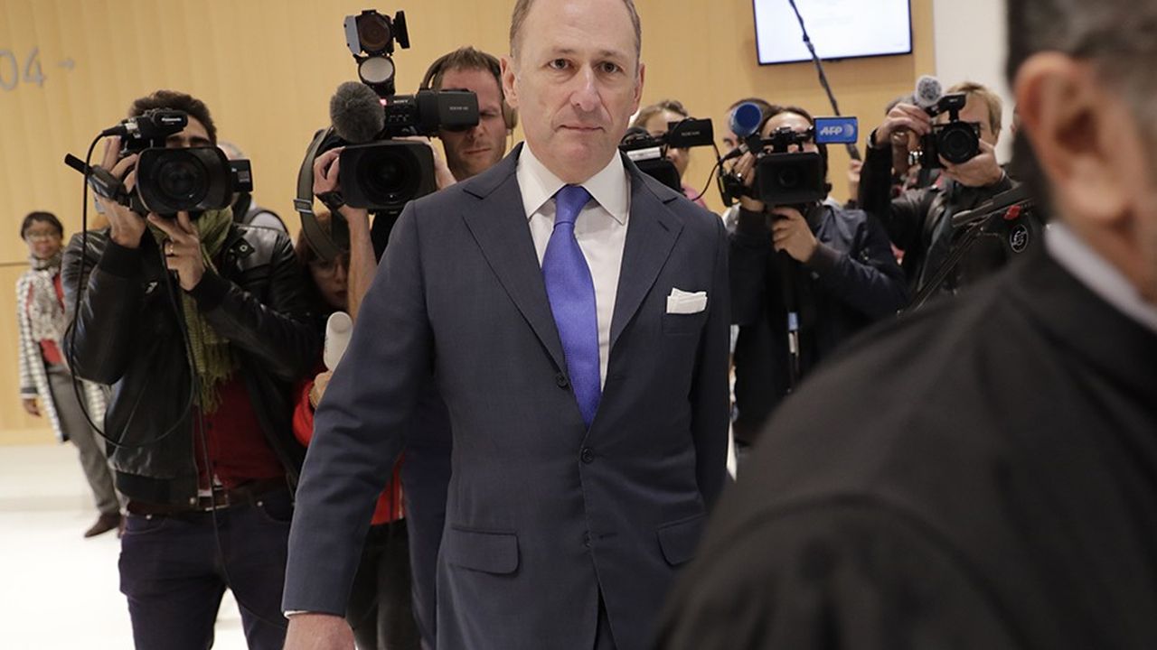 Arrivée au tribunal de grande instance de Paris de Markus Diethelm, directeur juridique de UBS AG en novembre 2018